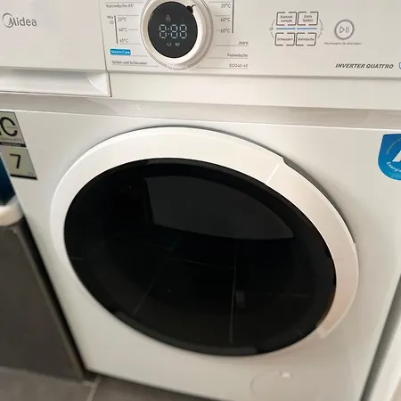 Firmen Und Gruppen Willkommen - Mit Einzelbetten Fuer Gruppen,familien, Hund, Nahe Ulm, Legoland, 3 Sz Bis 6p *